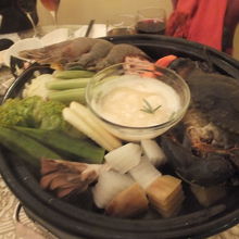 蟹、野菜の蒸し鍋：まあまあ。蟹は海老、魚でも可能です