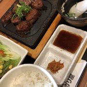 落ち着いた雰囲気で旨い肉が食える店