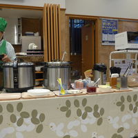 とても元気で感じの良いスタッフが作っていました