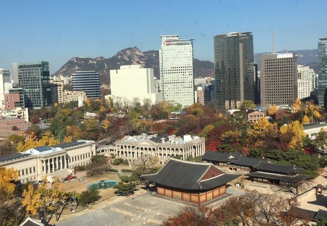 ソウル市庁の別館１３Ｆにひっそりある展望台です
