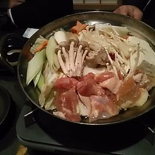 せりが入る前のせり鍋です