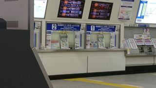 成田空港まで一直線