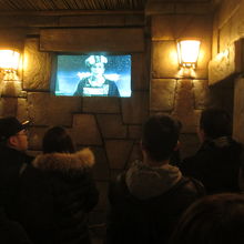 ソアリング オーバー ザ ホライズン (翔翔飛越地平線)