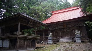 由緒書には雨宮千勝という人物