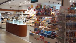 懐かしいおもちゃが満載