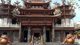 孔子廟から近い