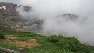 赤湯温泉の帰りに蔵王連峰の主峰である「熊野岳」と「お釜」を訪れました。