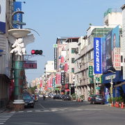 かつて、謳歌した靴の専門街は、シャッター街になっていませんでしたが、お客は殆ど見かけませんでした。