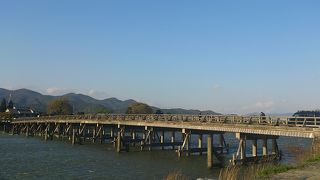 嵐山のシンボル。