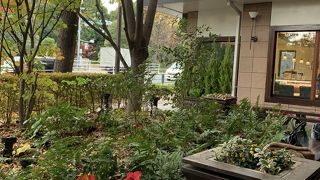 青山店限定メニューのために