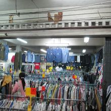 ソンバクホーイ市場