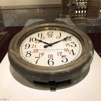 歴史的価値のあるライト検知時代のロビーに飾られていた掛け時計