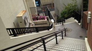 明神男坂と並行して登る