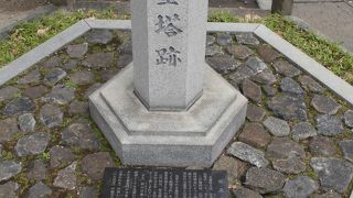 戦前にあった五重塔