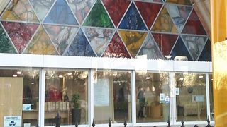 ステンドグラス素敵。