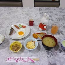 朝食です。