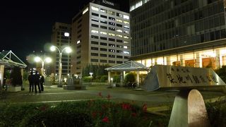 晴海通りの脇になります