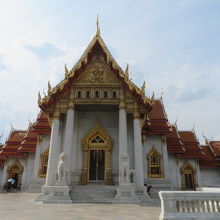 大理石でできた寺院