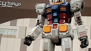 週末なのにガラガラ？