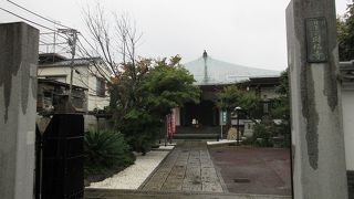 質実剛健な気風を感じるお寺です。