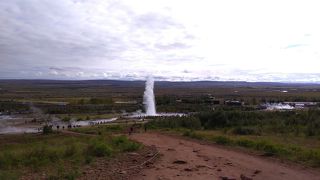 想像以上の高さまで水が吹き上がります