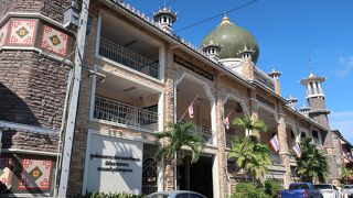 堂々としたたたずまいです