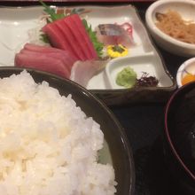 刺身定食ご飯大盛