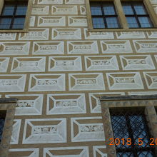 外壁のスグラフィット