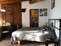 タベルナ ルジターナ 写真