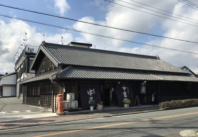 車でなければ酒蔵見学。