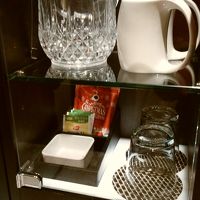 コーヒー×2とお茶×4。おしゃれなマグカップ