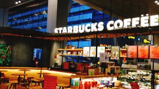 ターミナル３にあり便利