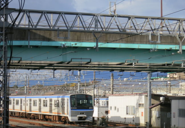 かしわ台駅に隣接しています