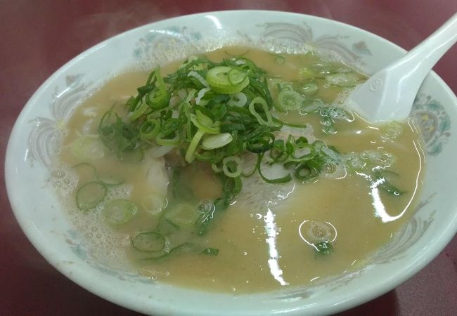 東福寺駅前のあっさりお手軽ラーメン店