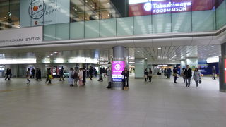 横浜アリーナの最寄駅