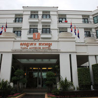 東洋風の中規模なところで、静かでした