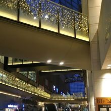 夜のイルミネーションです。