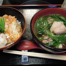 親子丼のセット