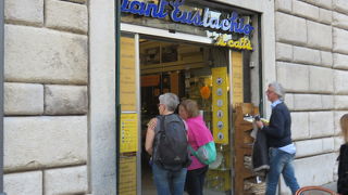 薪の火による焙煎で・・・