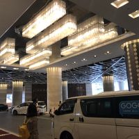 ホテルの入り口がターミナルになっていて難解