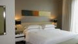 フォーポインツ バイ シェラトン プチョン