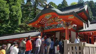 お参りするなら並ぶ時間を考えないといけない。