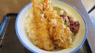 海老天丼が安いです