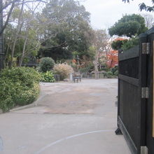 西門付近の様子