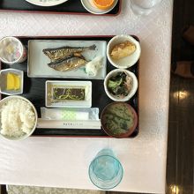 朝食は和食をチョイスしました。