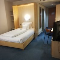 部屋が広いのに、別途の作りが簡素的で残念