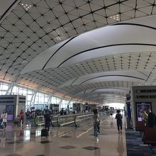空港はとても広い！