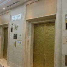 アクトタワー内でも、この専用エレベーターでしか行けません