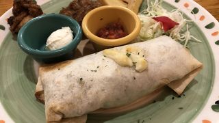 駅直結のメキシコ料理店