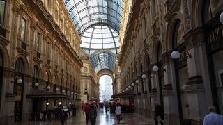 お洒落なアーケード